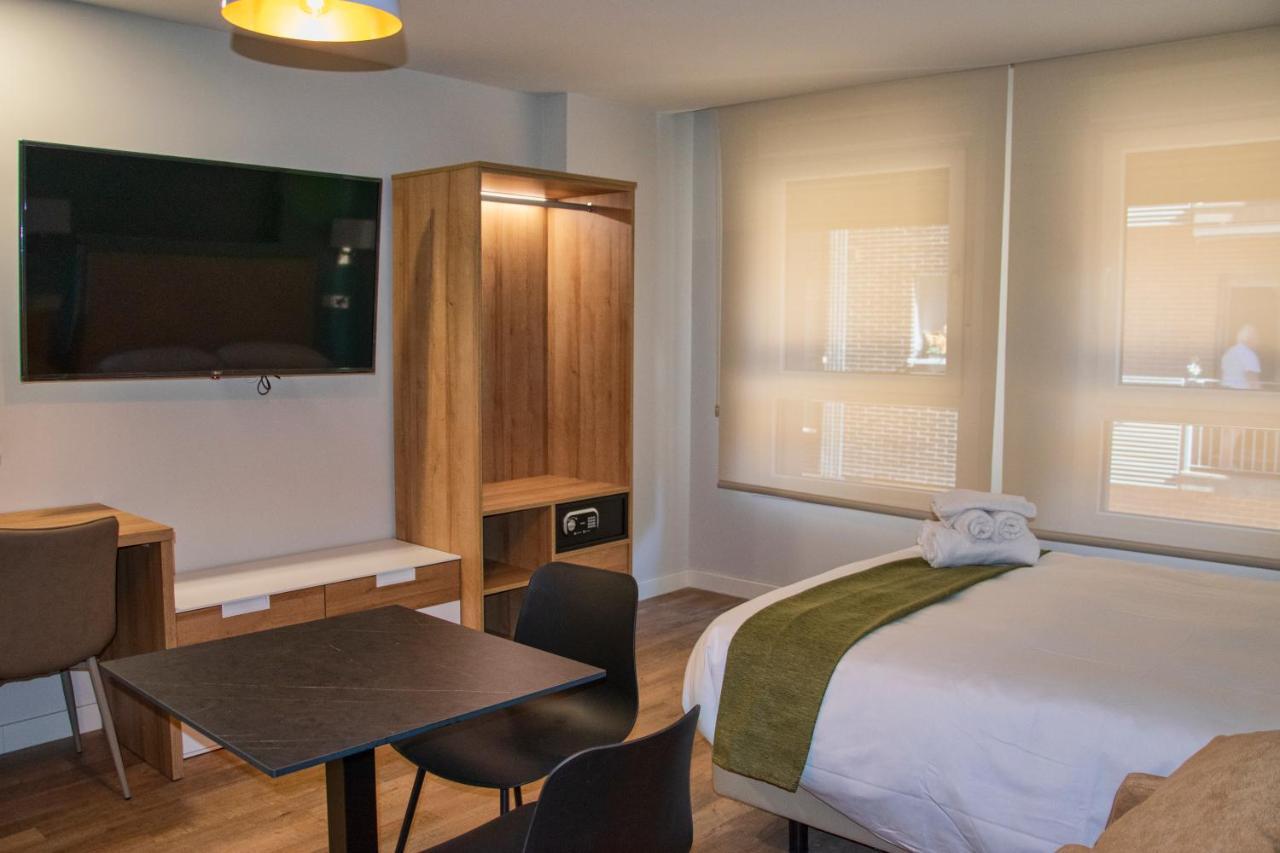 Aparthotel Essenzia De Castilla 아란다데두에로 외부 사진