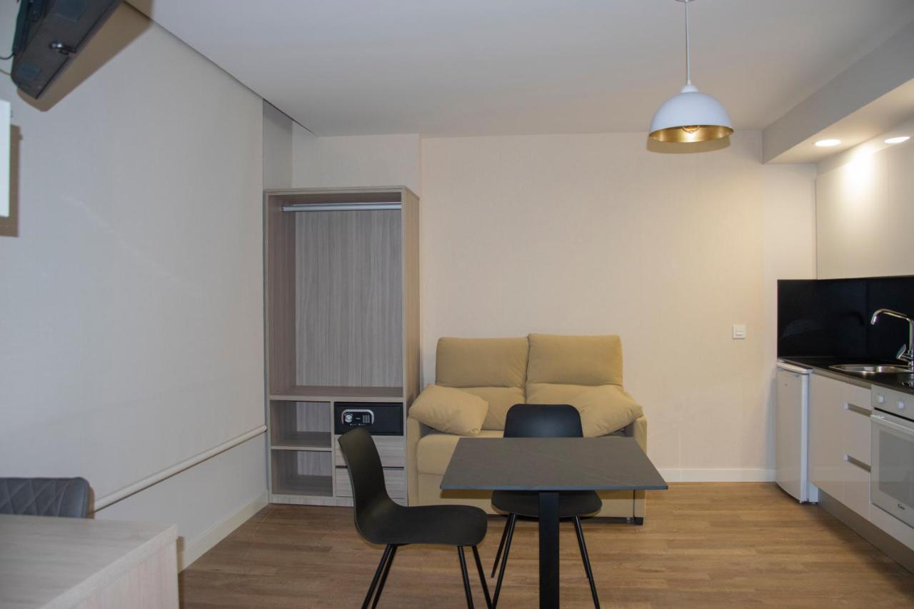 Aparthotel Essenzia De Castilla 아란다데두에로 외부 사진