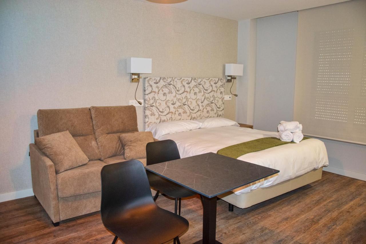 Aparthotel Essenzia De Castilla 아란다데두에로 외부 사진